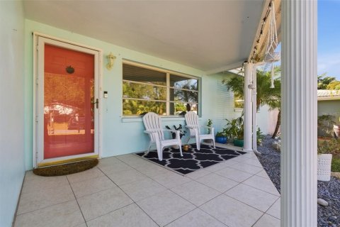 Villa ou maison à louer à Clearwater, Floride: 3 chambres, 129.51 m2 № 2419239 - photo 3