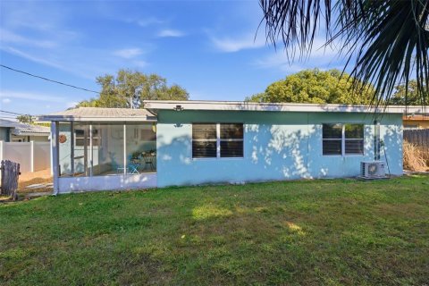 Villa ou maison à louer à Clearwater, Floride: 3 chambres, 129.51 m2 № 2419239 - photo 29