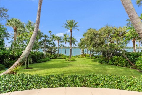 Casa en venta en Jupiter Island, Florida, 4 dormitorios, 383.04 m2 № 1963383 - foto 2