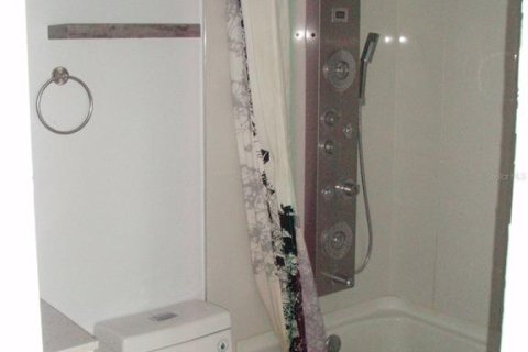 Condo in Clearwater, Florida, 2 bedrooms  № 1685176 - photo 9