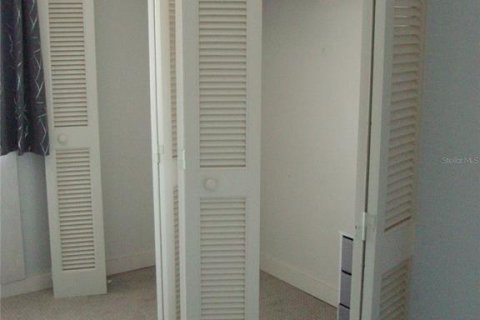 Condo in Clearwater, Florida, 2 bedrooms  № 1685176 - photo 10