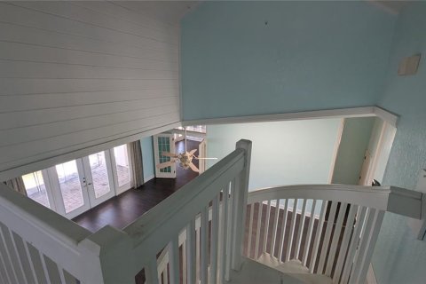House in Cape Coral, Florida 4 bedrooms, 279.54 sq.m. № 1747554 - photo 23