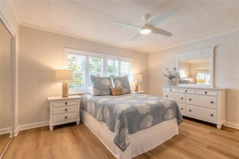 Condo in New Smyrna Beach, Florida, 2 bedrooms  № 1575156 - photo 14