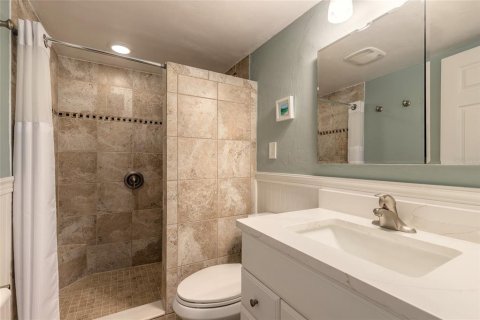 Condo in New Smyrna Beach, Florida, 2 bedrooms  № 1575156 - photo 16