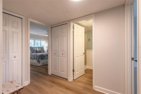 Condo in New Smyrna Beach, Florida, 2 bedrooms  № 1575156 - photo 20