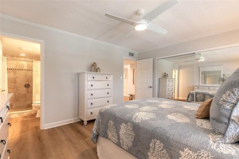 Condo in New Smyrna Beach, Florida, 2 bedrooms  № 1575156 - photo 15