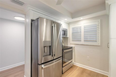 Condo in New Smyrna Beach, Florida, 2 bedrooms  № 1575156 - photo 5
