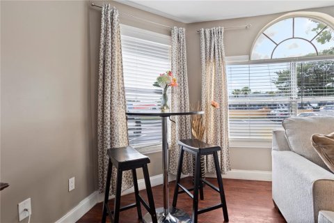 Condo in Kissimmee, Florida, 3 bedrooms  № 1879642 - photo 9