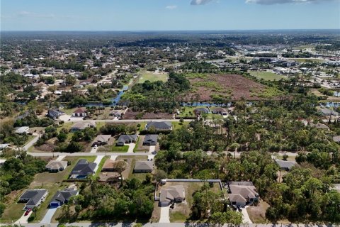 Terreno en venta en North Port, Florida № 2221196 - foto 30