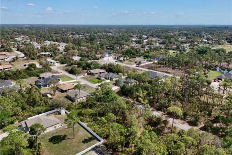 Terreno en venta en North Port, Florida № 2221196 - foto 17