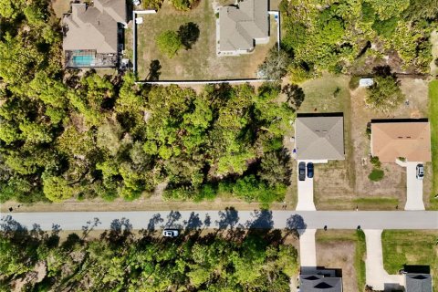 Terreno en venta en North Port, Florida № 2221196 - foto 10