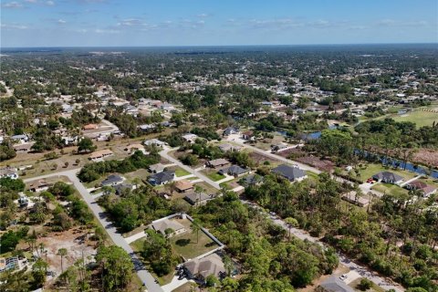 Terreno en venta en North Port, Florida № 2221196 - foto 2