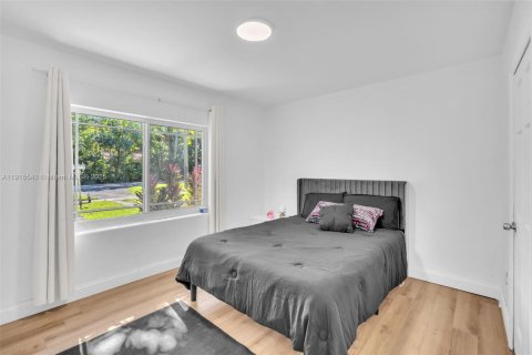 Villa ou maison à vendre à Miami Shores, Floride: 3 chambres, 149.48 m2 № 1973893 - photo 24