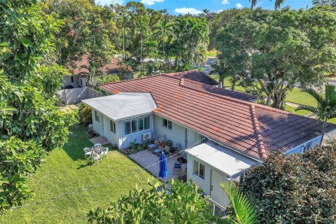 Villa ou maison à vendre à Miami Shores, Floride: 3 chambres, 149.48 m2 № 1973893 - photo 4