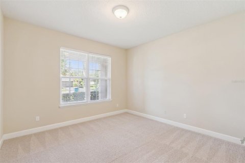 Casa en venta en Orlando, Florida, 4 dormitorios, 278.71 m2 № 1902853 - foto 9