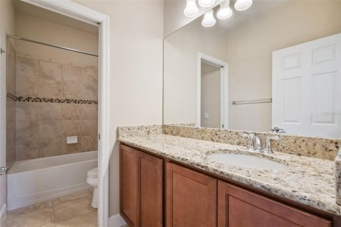 Casa en venta en Orlando, Florida, 4 dormitorios, 278.71 m2 № 1902853 - foto 23