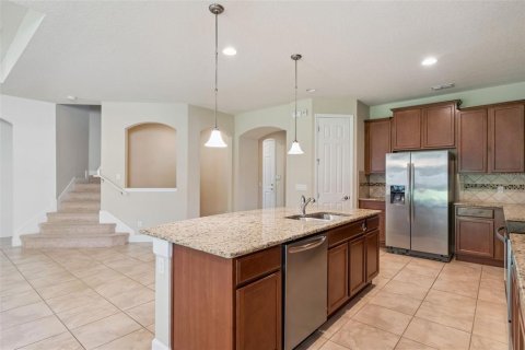 Casa en venta en Orlando, Florida, 4 dormitorios, 278.71 m2 № 1902853 - foto 4