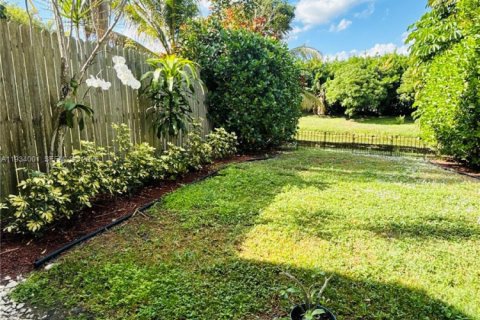 House in Wellington, Florida 2 bedrooms, 122.45 sq.m. № 1992890 - photo 26