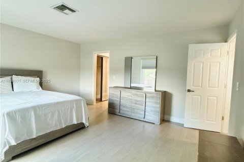 House in Wellington, Florida 2 bedrooms, 122.45 sq.m. № 1992890 - photo 20