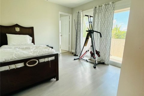 House in Wellington, Florida 2 bedrooms, 122.45 sq.m. № 1992890 - photo 22