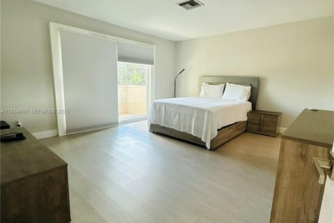 House in Wellington, Florida 2 bedrooms, 122.45 sq.m. № 1992890 - photo 16