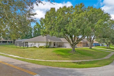 Villa ou maison à vendre à Clermont, Floride: 3 chambres, 158.49 m2 № 2430986 - photo 29