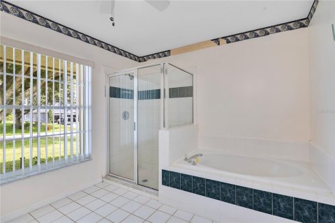 Villa ou maison à vendre à Clermont, Floride: 3 chambres, 158.49 m2 № 2430986 - photo 17