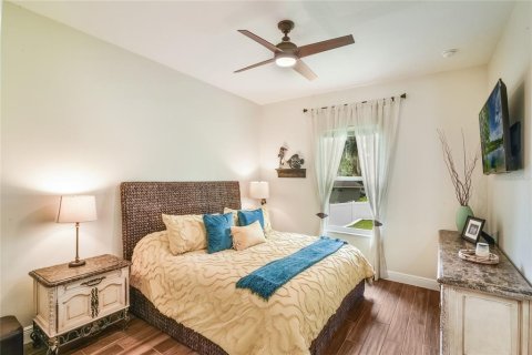 Casa en venta en Ocala, Florida, 4 dormitorios, 295.99 m2 № 1826673 - foto 13