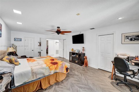 Casa en venta en Davie, Florida, 4 dormitorios, 383.5 m2 № 1727627 - foto 30