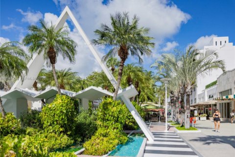 Купить кондоминиум в Майами-Бич, Флорида 1 спальня, 71.26м2, № 2003995 - фото 22