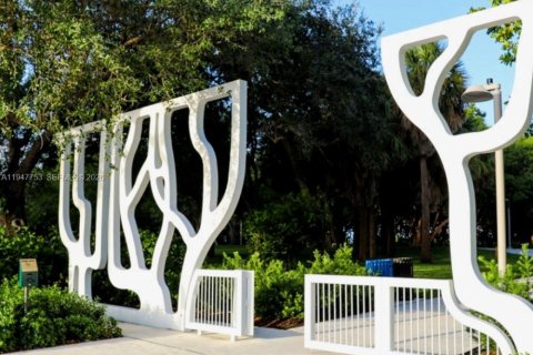 Купить кондоминиум в Майами-Бич, Флорида 1 спальня, 71.26м2, № 2003995 - фото 9