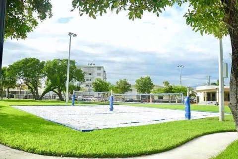 Купить кондоминиум в Майами-Бич, Флорида 1 спальня, 71.26м2, № 2003995 - фото 8