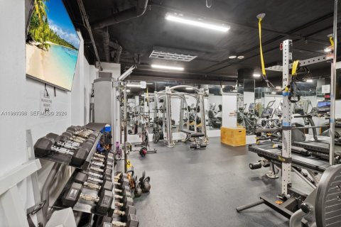 Condo in Key Biscayne, Florida, 2 bedrooms  № 2041171 - photo 9