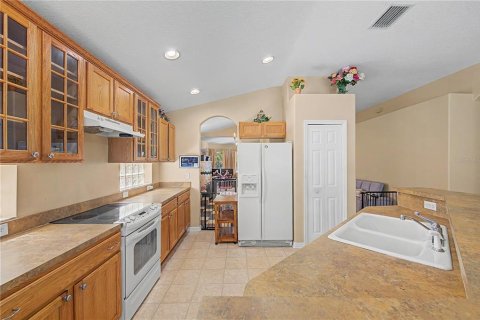 Casa en venta en Tampa, Florida, 4 dormitorios, 193.52 m2 № 2223395 - foto 24