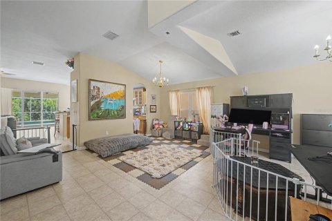 Casa en venta en Tampa, Florida, 4 dormitorios, 193.52 m2 № 2223395 - foto 13