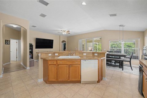 Casa en venta en Tampa, Florida, 4 dormitorios, 193.52 m2 № 2223395 - foto 23