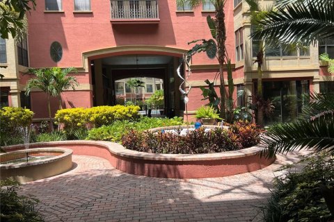 Copropriété à louer à Orlando, Floride: 2 chambres, 106.56 m2 № 1905879 - photo 1