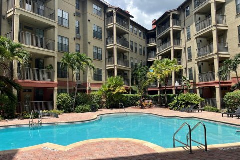 Copropriété à louer à Orlando, Floride: 2 chambres, 106.56 m2 № 1905879 - photo 3