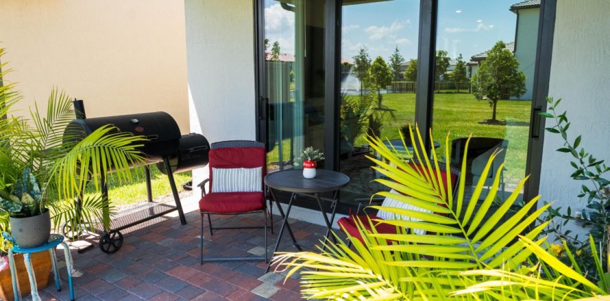 Casa en Lake Worth, Florida 5 dormitorios, 249.16 m2 № 1141260