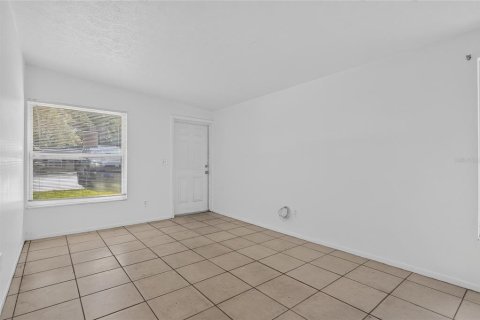 Купить коммерческую недвижимость в Тампа, Флорида 8 спален, 153.85м2, № 2201125 - фото 7