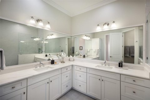 Condominio en venta en Bradenton, Florida, 3 dormitorios, 275.36 m2 № 2166374 - foto 25