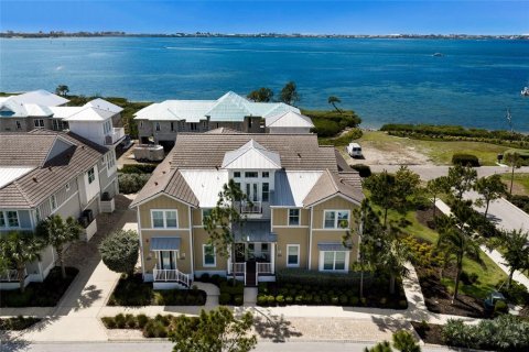 Condominio en Bradenton, Florida, 3 dormitorios  № 2166374