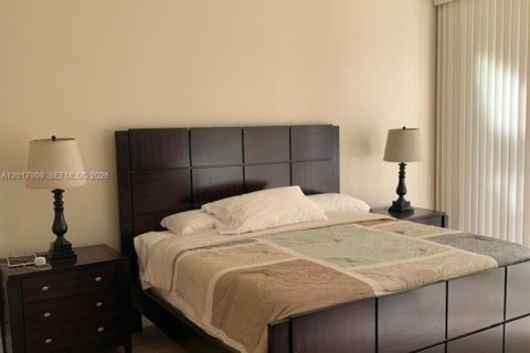 Copropriété à louer à Key Biscayne, Floride: 2 chambres, 134.71 m2 № 2155096 - photo 7