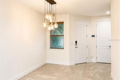 Townhouse in Orlando, Florida 3 bedrooms, 125.7 sq.m. № 2283669 - photo 3