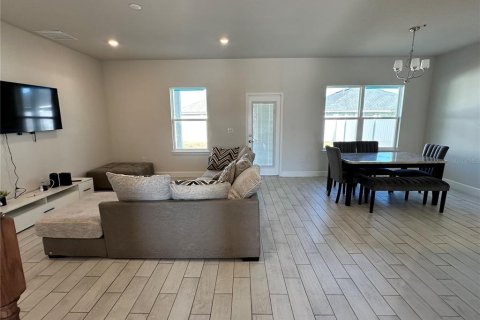 Villa ou maison à vendre à Dade City, Floride: 5 chambres, 251.3 m2 № 2109202 - photo 8