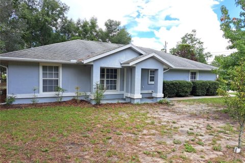 House in Dunnellon, Florida 3 bedrooms, 148.36 sq.m. № 2308994