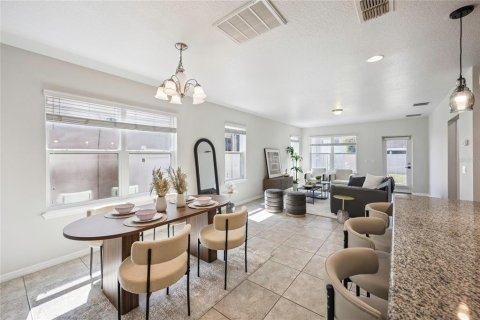 Villa ou maison à vendre à Kissimmee, Floride: 4 chambres, 235.41 m2 № 1878195 - photo 21