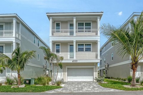 Villa ou maison à HUNTERS POINT à Cortez, Floride 3 chambres, 155.89 m2 № 2143676