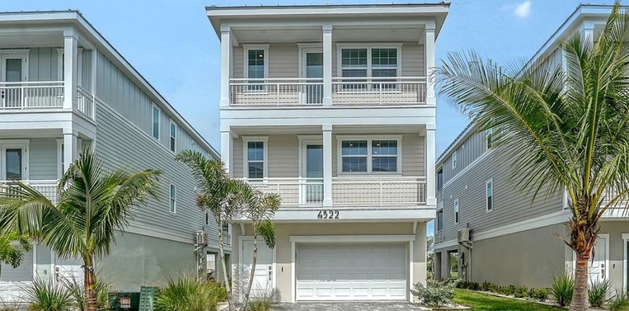Villa ou maison à HUNTERS POINT à Cortez, Floride 3 chambres, 155.89 m2 № 2143676