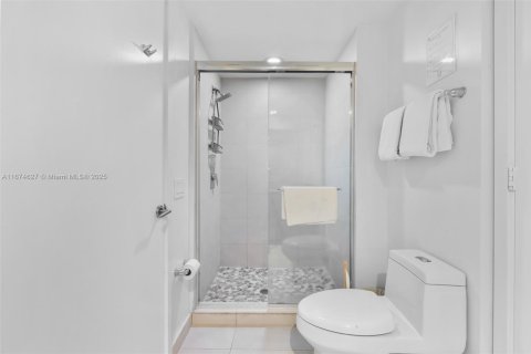 Condominio en venta en Hollywood, Florida, 2 dormitorios, 109.53 m2 № 2039661 - foto 24